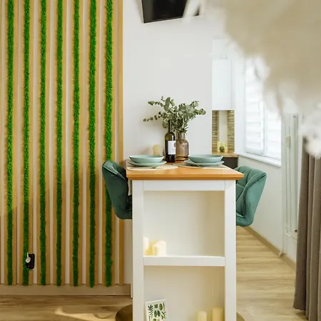 Apartment Sunset Rooftop Near Baba Novac *