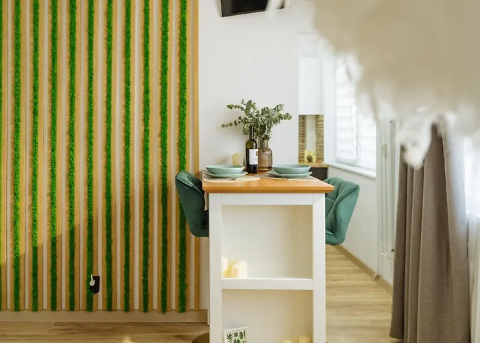 Апартаменти Sunset Rooftop Near Baba Novac *